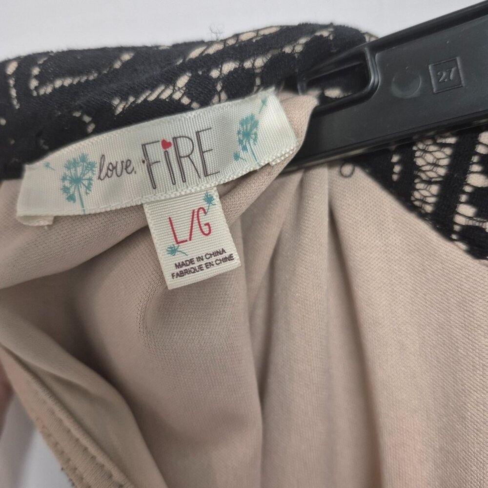 Love Fire Black Lace Sleeveless Dress With Nude Lining Floral Pattern High Neck - Picture 6 of 6